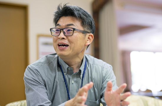 施設長1